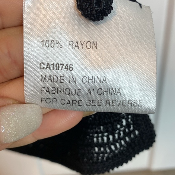 Amoretti Vintage Black Sequin Sleeveless Crochet Top - Stunning piece - Picture 4 of 5